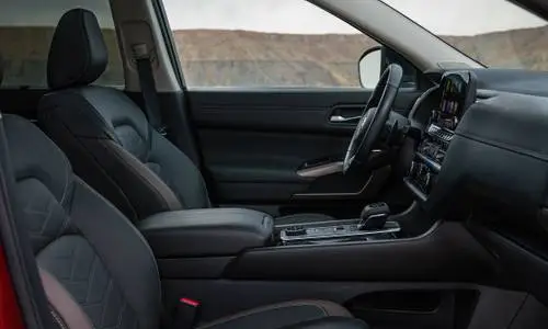 Manuels et guides d'utilisation du Nissan Pathfinder